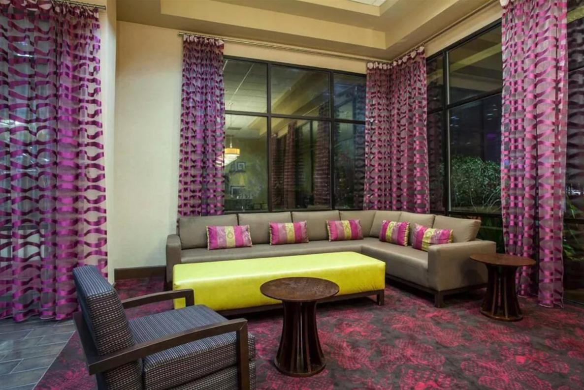 Ramada by Wyndham Orlando Florida Mall Main image 2